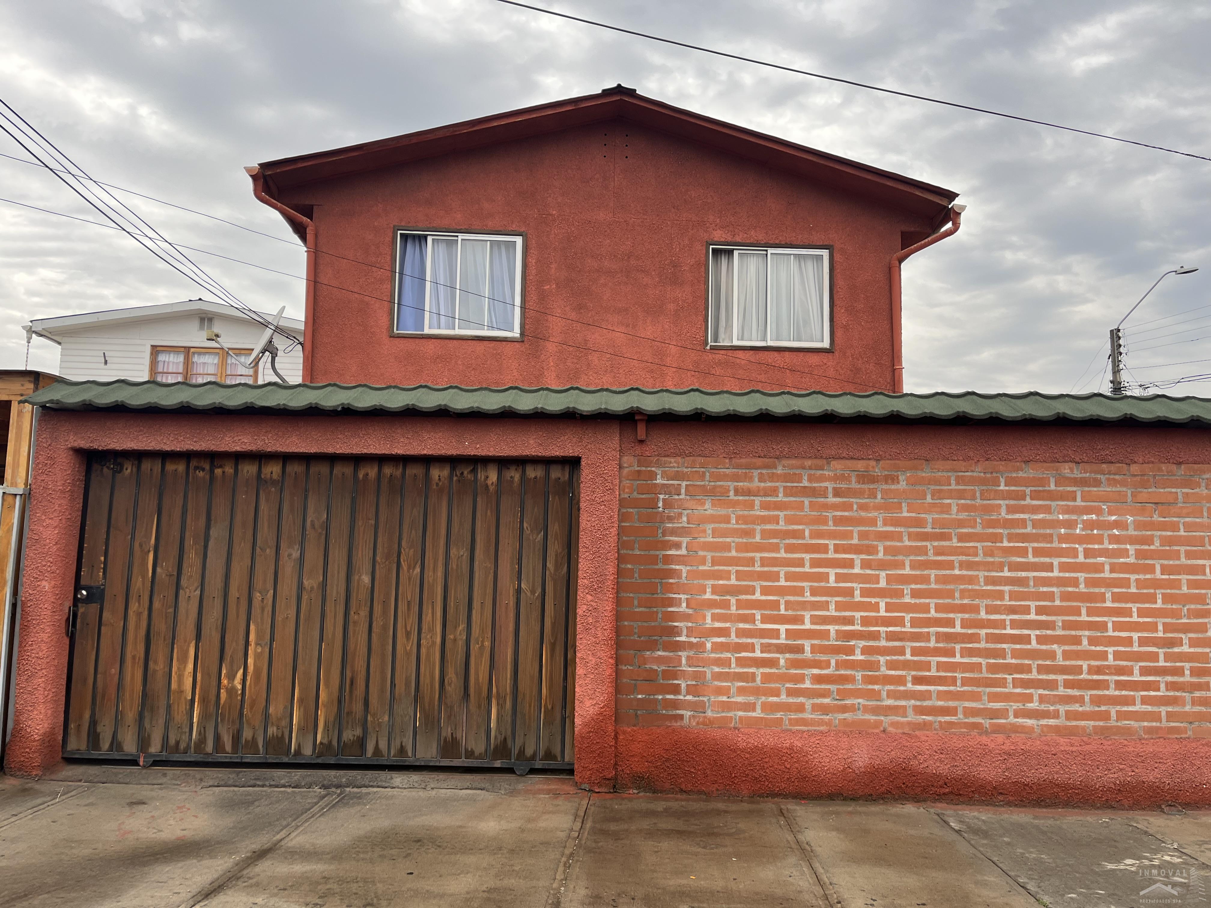 HERMOSA CASA EN LA CALERA