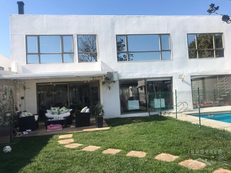 HERMOSA CASA EN EXCLUSIVO CONDOMINIO, EN QUILLOTA.