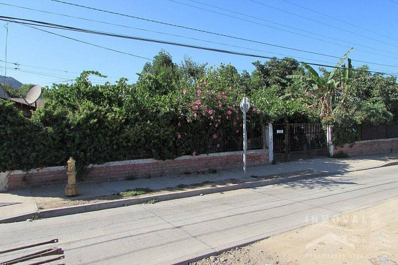 QUINTA CON 2 CASAS EN HIJUELAS