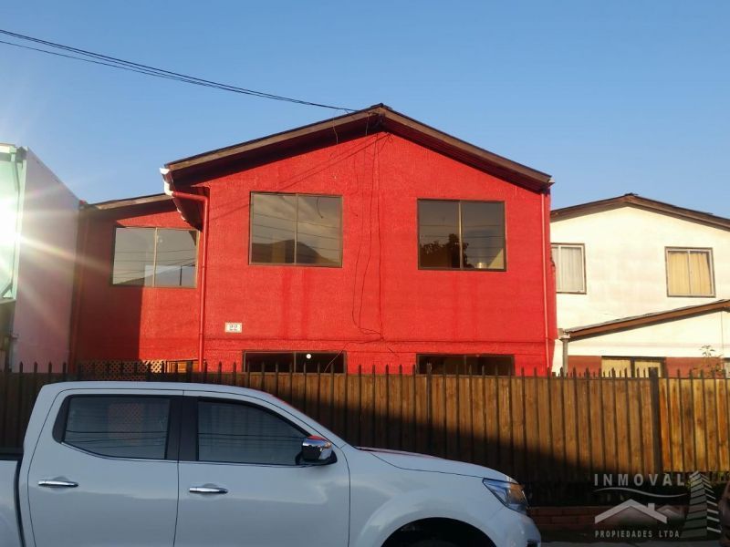 HERMOSA CASA EN LA CRUZ