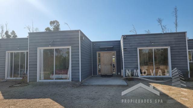 PARCELA CON CASA EN EXCLUSIVO CONDOMINIO FORESTA DE ZAPALLAR.  