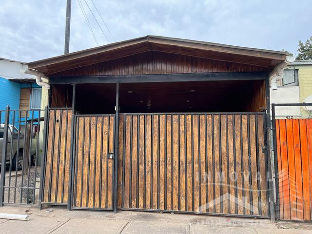 HERMOSA CASA EN SECTOR LOS ALMENDROS, NOGALES.  