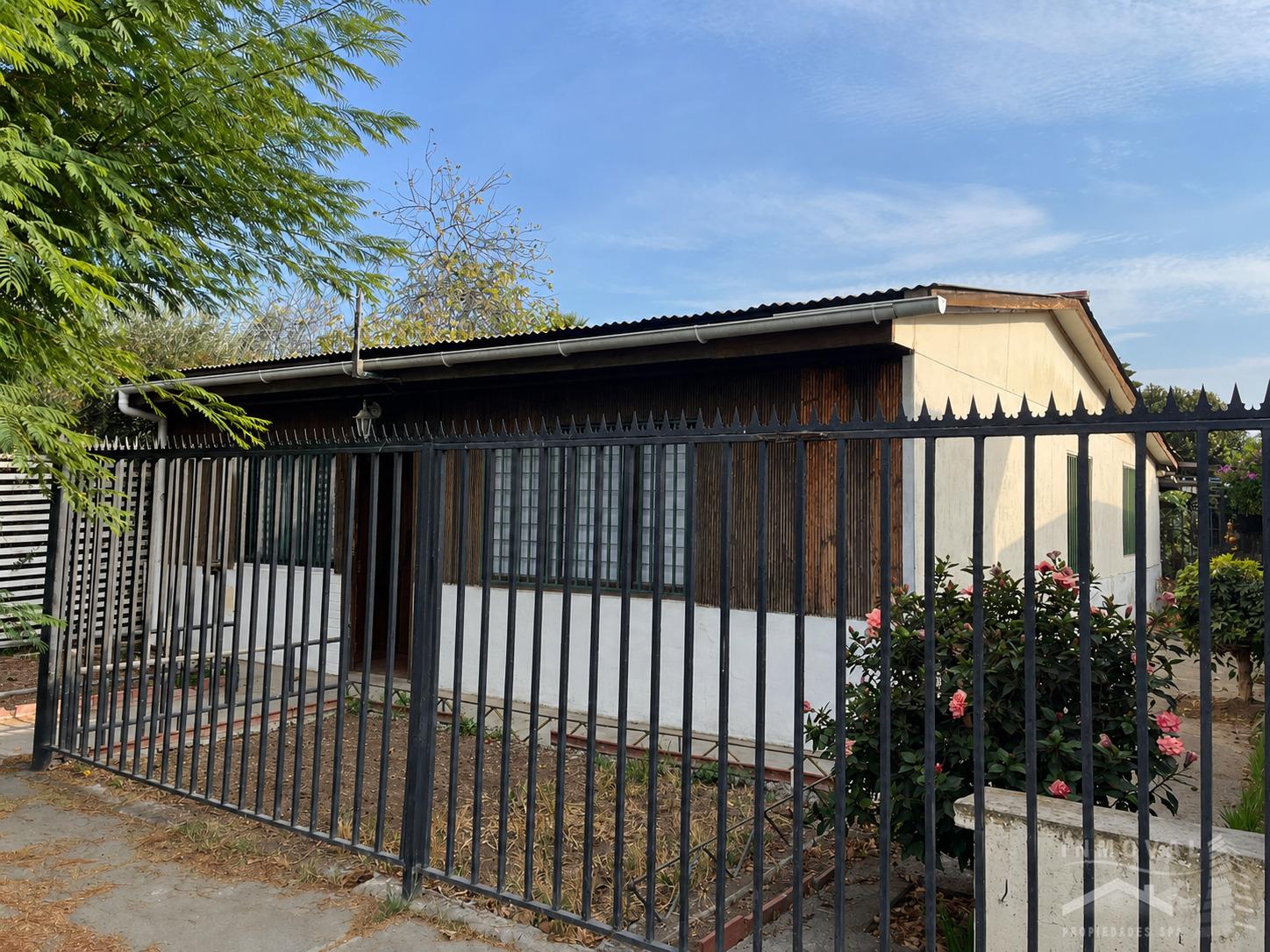 CASA DE 1 PISO EN ARTIFICIO, LA CALERA.