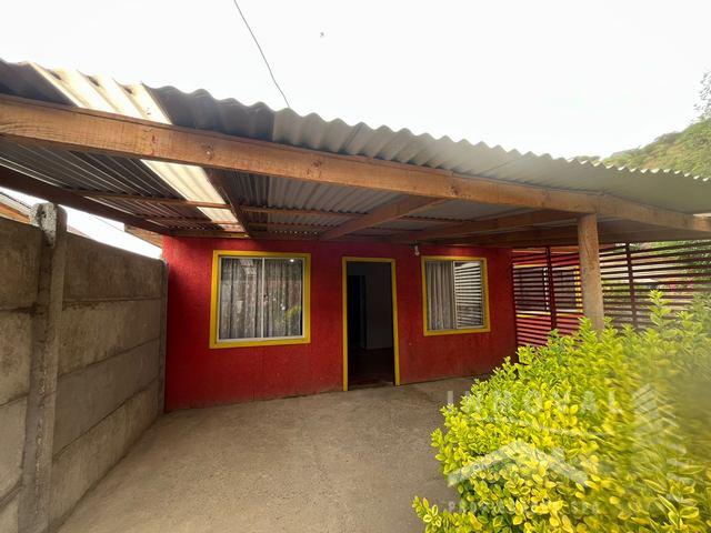 CASA EN EL MELÓN.
