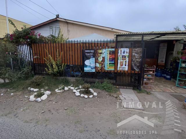 CASA EN QUILLOTA,  A PASOS DE MALL