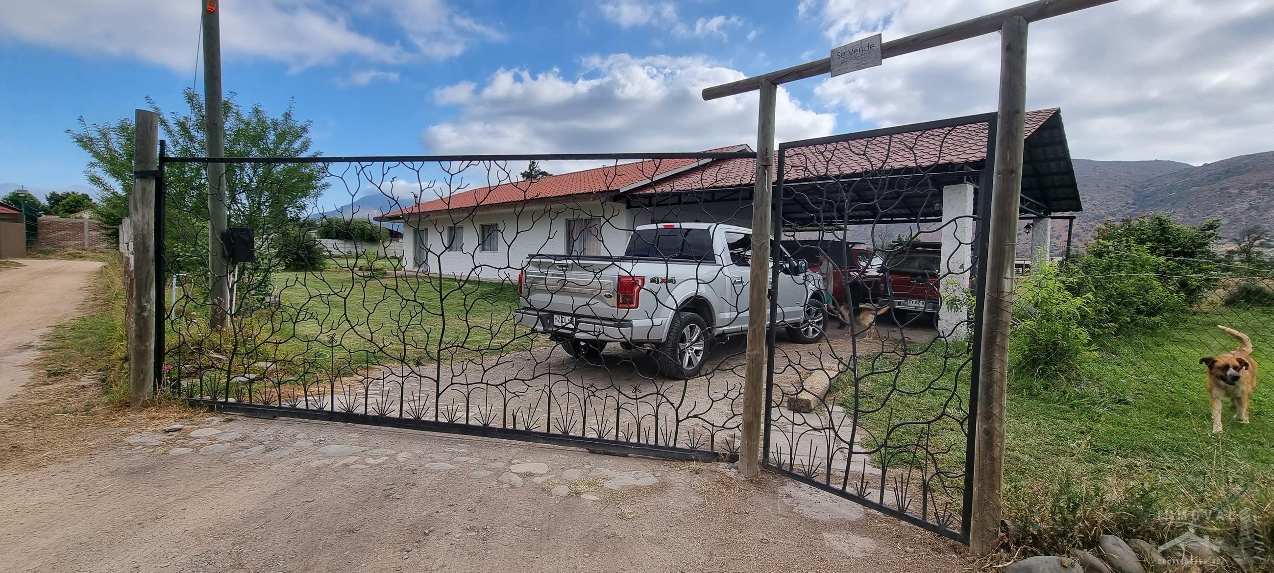EXCLUSIVA PARCELA CON CASA EN HIJUELAS.